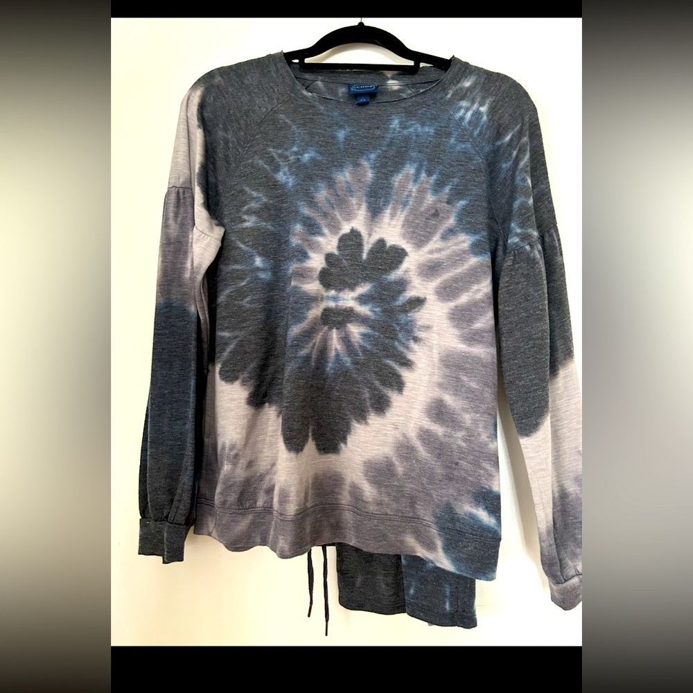 Scoop NYC Gray and Black Tie-Dye Collection